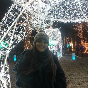 Meet your Posher, Karina